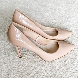 Beige pumps | heels